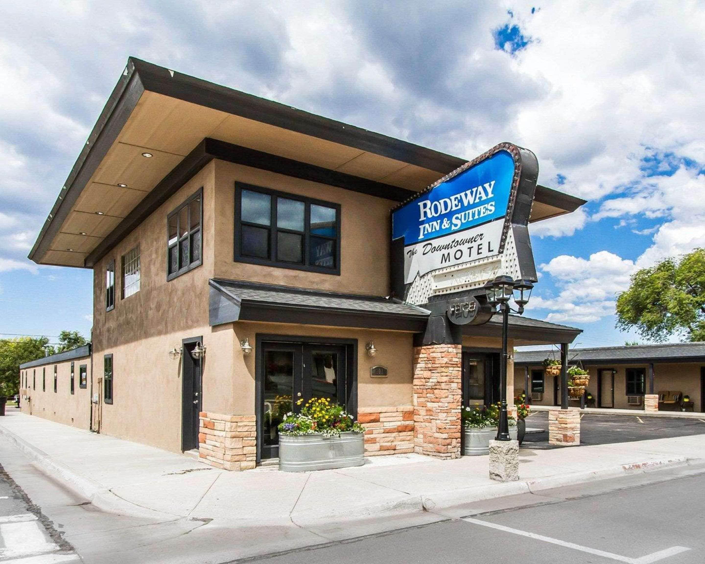 5 Cheap Hotels Near Buckskinner Park Worth Booking in Williams